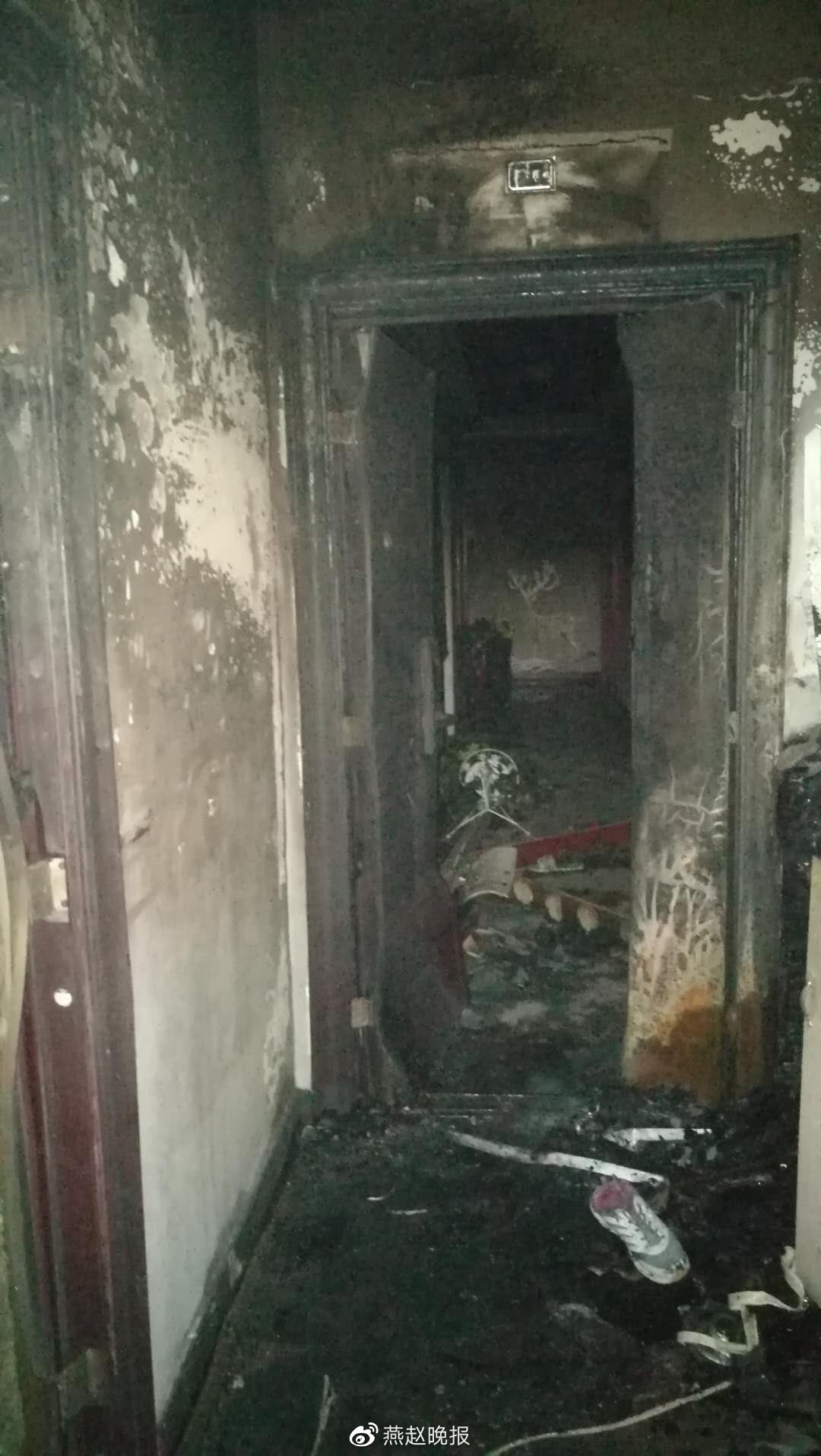 情況通報(bào)！邯鄲市一小區(qū)疑似天然氣燃爆，造成2人受傷